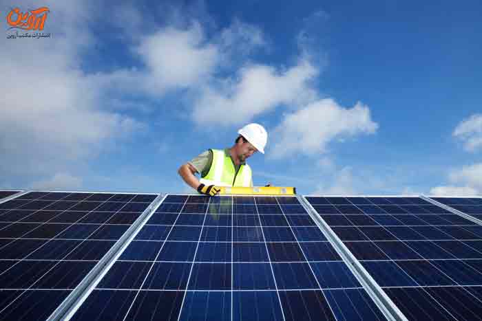 نصاب پنل های خورشیدیبهترین و پر درآمدترین مشاغل در 10 سال آینده